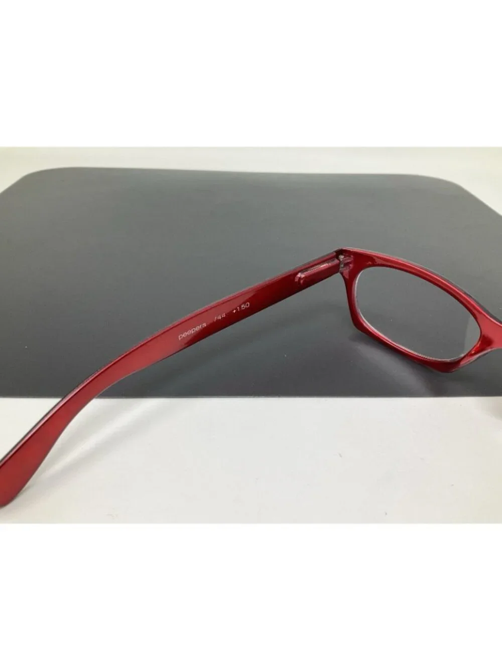 Peepers 744 Readers + Red & Tortoise Shell Reading Glasses